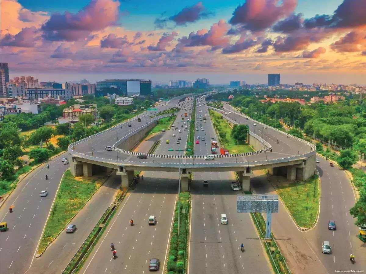 What’s Hot In Gurugram’s Commercial Real Estate Shop-cum-offices!