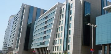 DLF to Invest Rs 1,700 Crore in Office Space, Data Centre